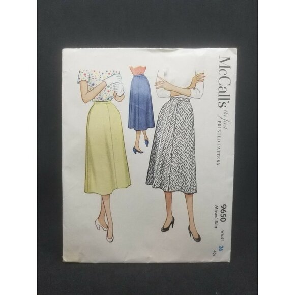 McCall's 1953 Misses' Skirt Sewing Pattern #9650 Waist Size 26 Complete - Picture 1 of 3